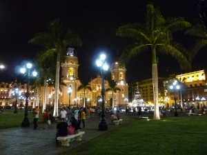 Die Kathedrale von Lima am Plaza Mayor.